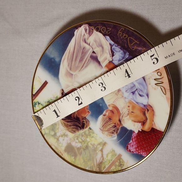 Vintage 2000 Avon Mother's Day Plate in Original Box - Picture 6 of 6